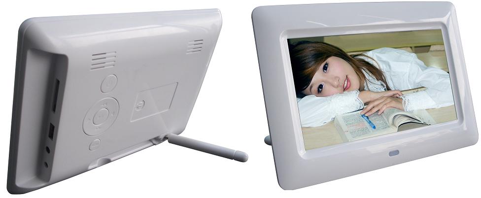 Fuji Labs 8in High-Res Digital Photo/Movie Frame